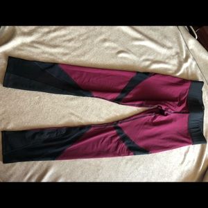 MICHI Wine/black high rise legging